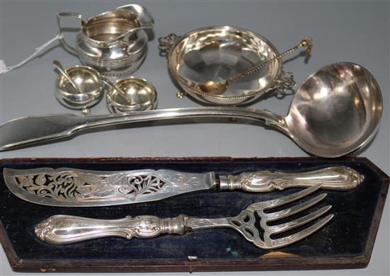 Silver & plated items.